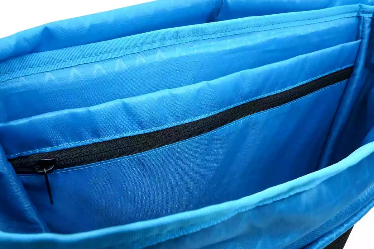 Acid City 20 Fahrrad Gepäckträgertasche Schwarz 8 Acid City 20 Fahrrad Gepäckträgertasche Schwarz – Bild 6