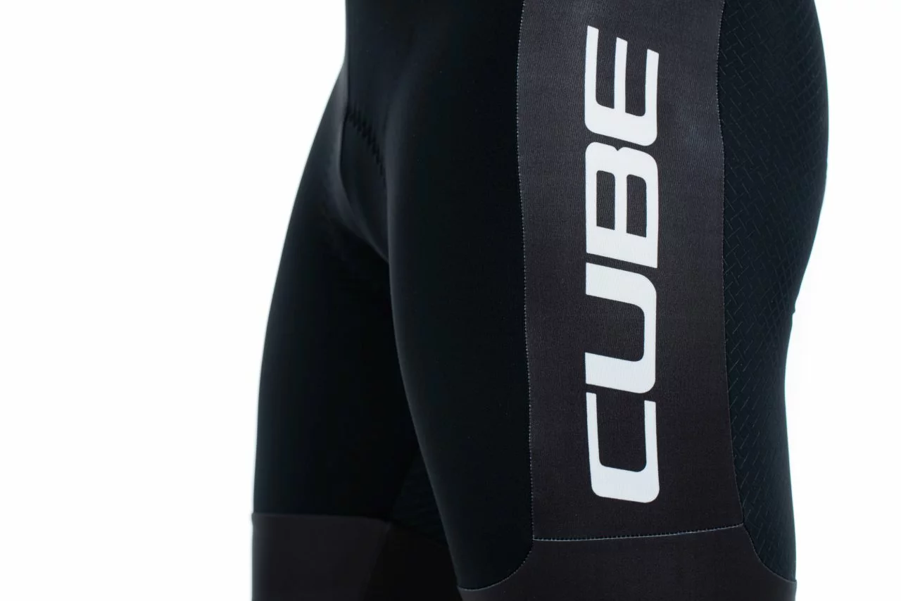 Cube Teamline Pro Fahrrad Trägerhose Kurz Schwarz 2023 7 Cube Teamline Pro Fahrrad Trägerhose Kurz Schwarz 2023 – Bild 5