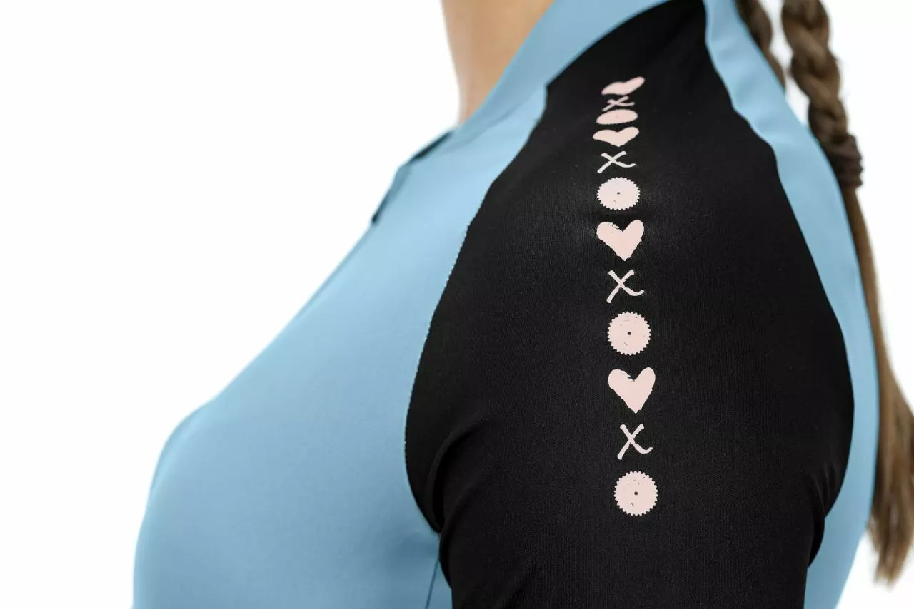 Cube ATX Cmpt Half Zip Damen Fahrrad Trikot Kurz Blau 2023 7 Cube ATX Cmpt Half Zip Damen Fahrrad Trikot Kurz Blau 2023 – Bild 5