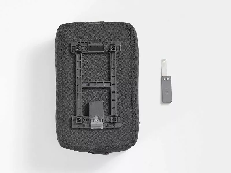 Bontrager Commuter Fahrrad Gepäckträgertasche Schwarz/grau 4 Bontrager Commuter Fahrrad Gepäckträgertasche Schwarz/grau – Bild 2
