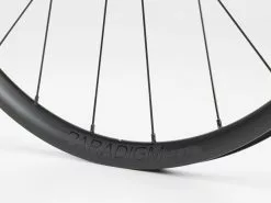 Bontrager Paradigm Comp TLR Disc Rennrad Vorderrad Schwarz 8 Bontrager Paradigm Comp TLR Disc Rennrad Vorderrad Schwarz -Fahrräder Verkäufe BontragerParadigmCompTLRDisc34503AAlt3